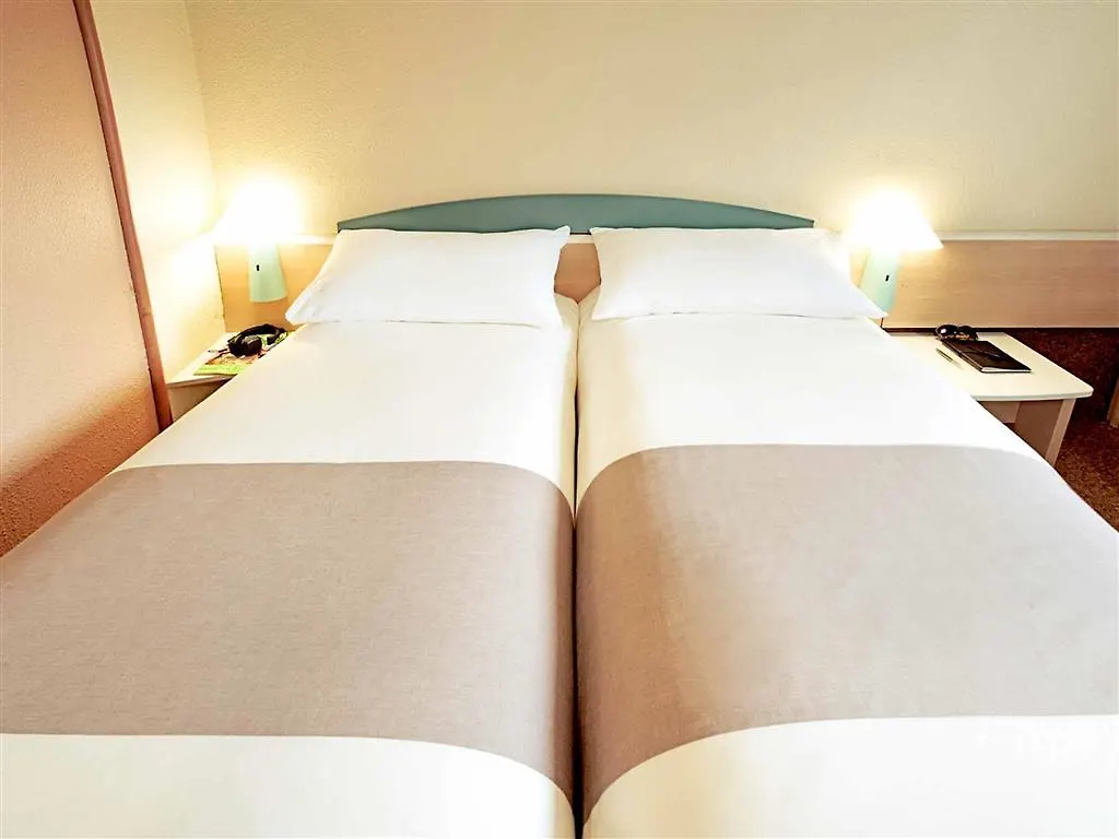 B&B Hotel Duesseldorf-Hbf Dusseldorf