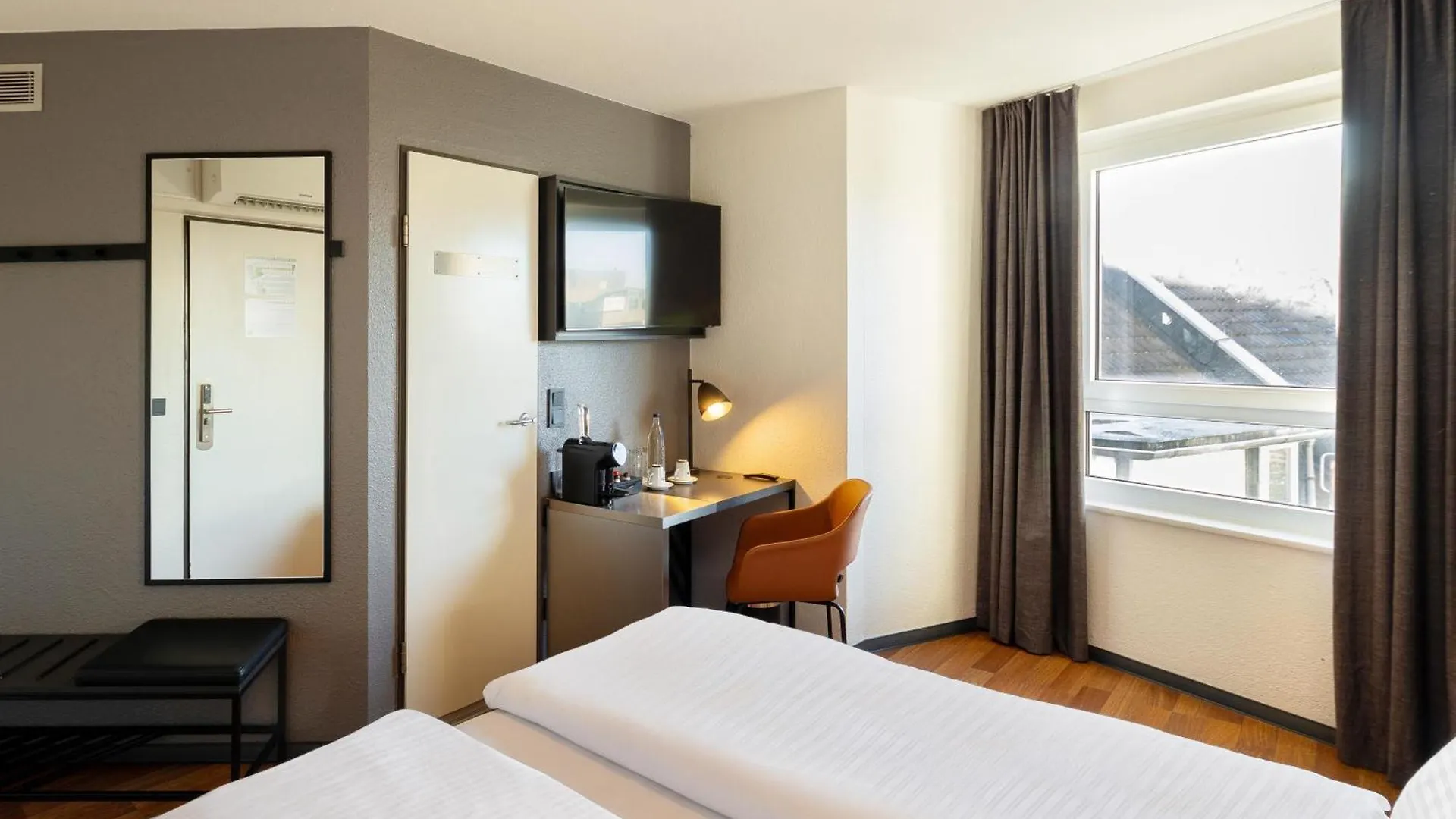 B&B Hotel Duesseldorf-Hbf Dusseldorf